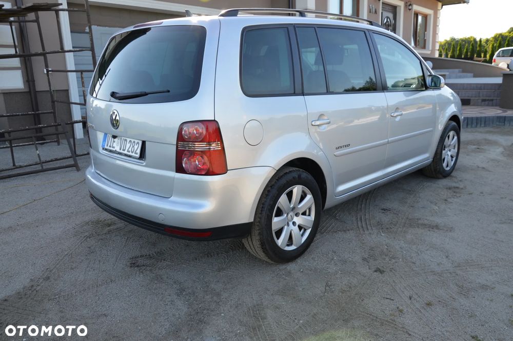 Volkswagen Touran 2.0 TDI United - 15