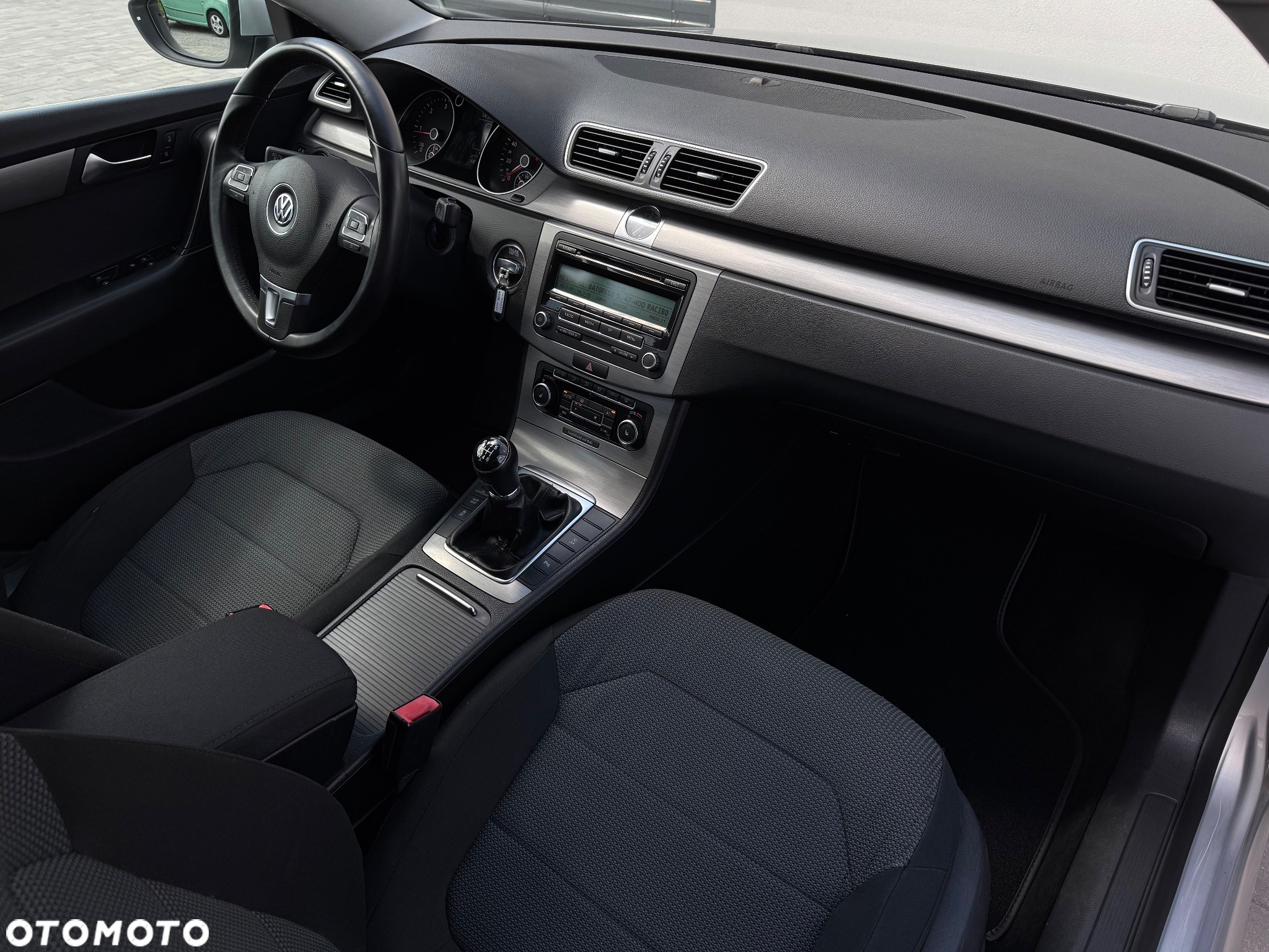 Volkswagen Passat 2.0 TDI Comfortline - 25