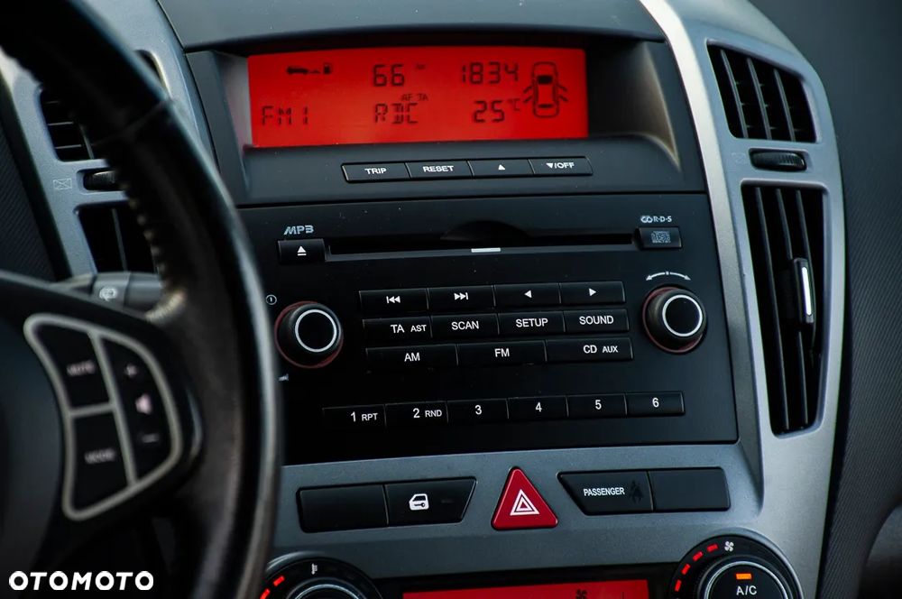 Kia Ceed 1.4 Comfort + - 31