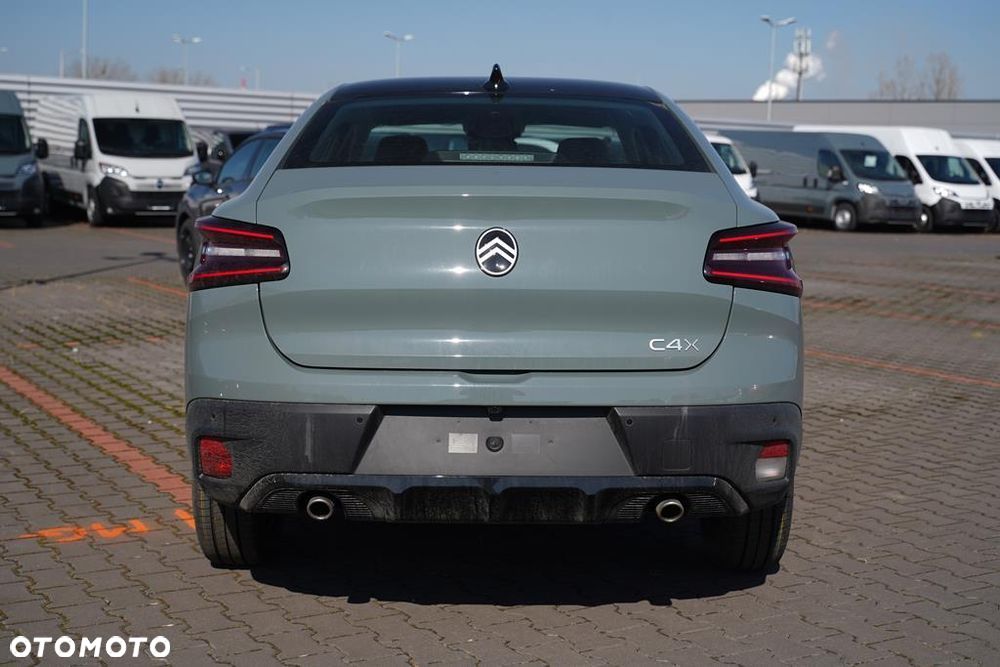 Citroën C4 1.2 mHEV Plus eDCT6 - 5