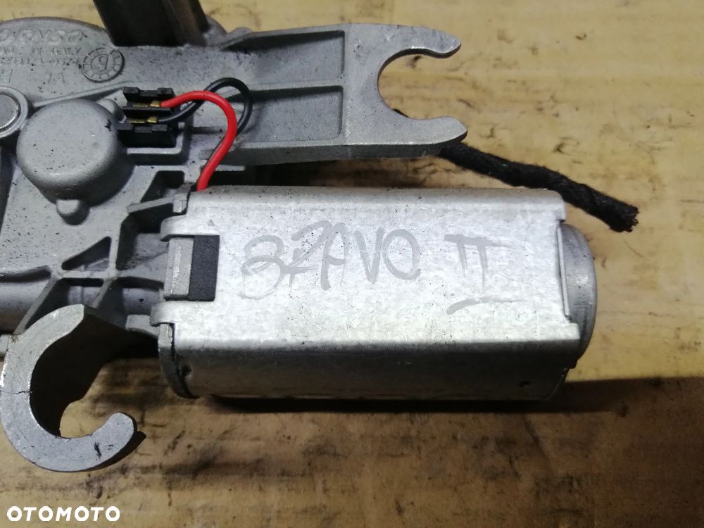 Fiat Bravo II silniczek wycieraczek tył MS 259600-0991 - 2