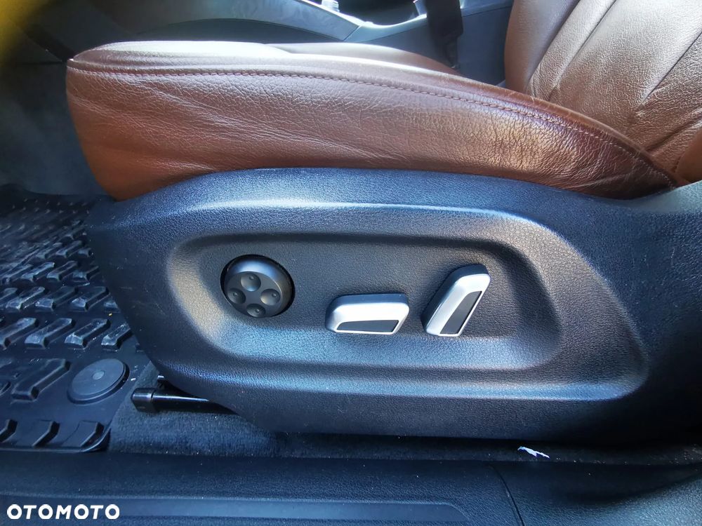 Audi Q5 2.0 TFSI Quattro Tiptronic - 8