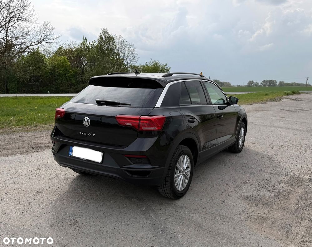 Volkswagen T-Roc - 8