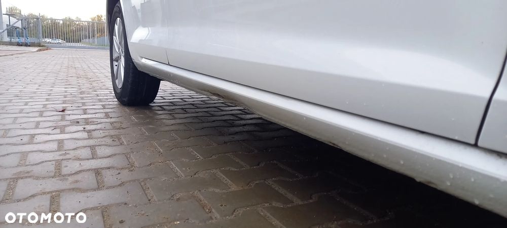Volkswagen Golf - 27