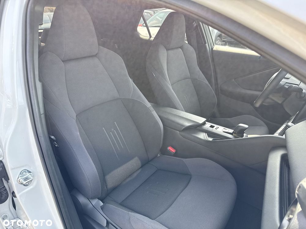 Toyota C-HR 2.0 PHEV Dynamic Force Style - 23