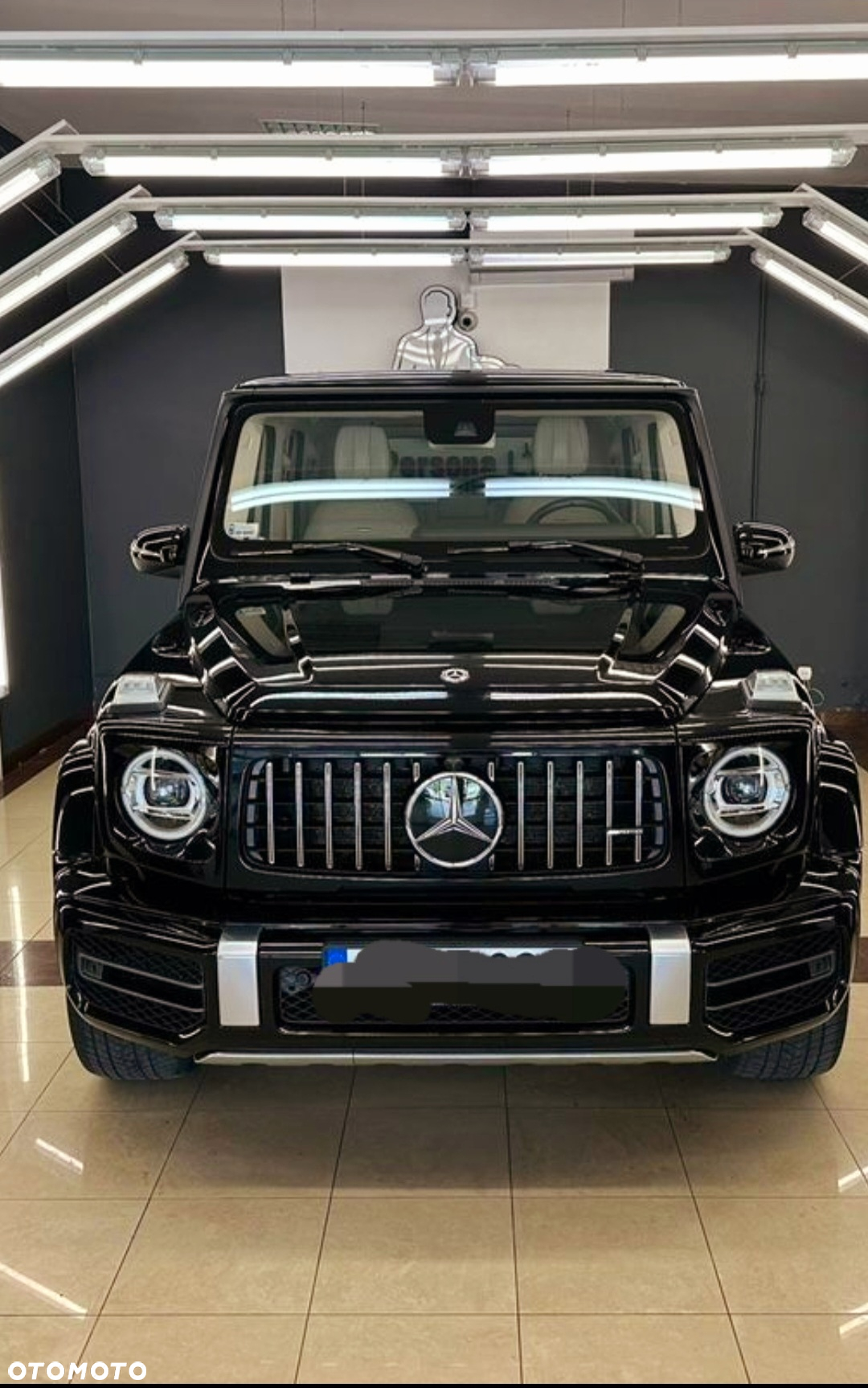 Mercedes-Benz Klasa G AMG 63 4x4 - 29