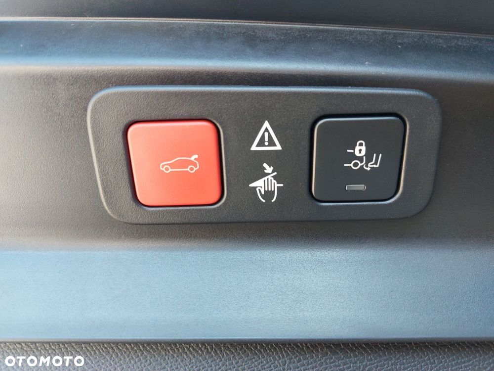 Peugeot 5008 - 10
