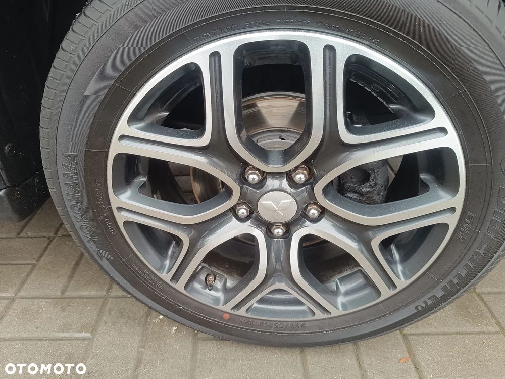 Mitsubishi Outlander 2.0 Invite + 2WD - 26