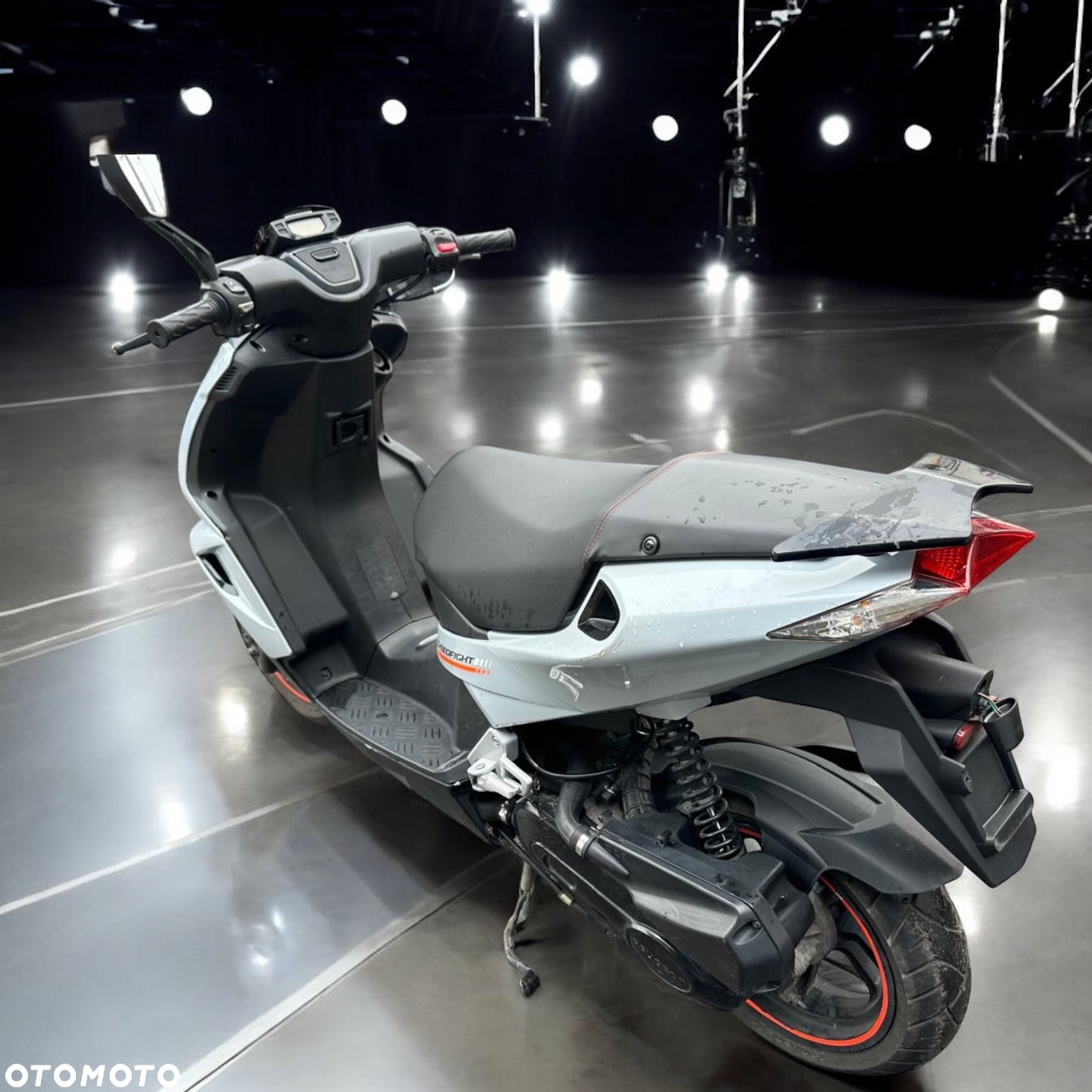 Peugeot Speedfight - 4