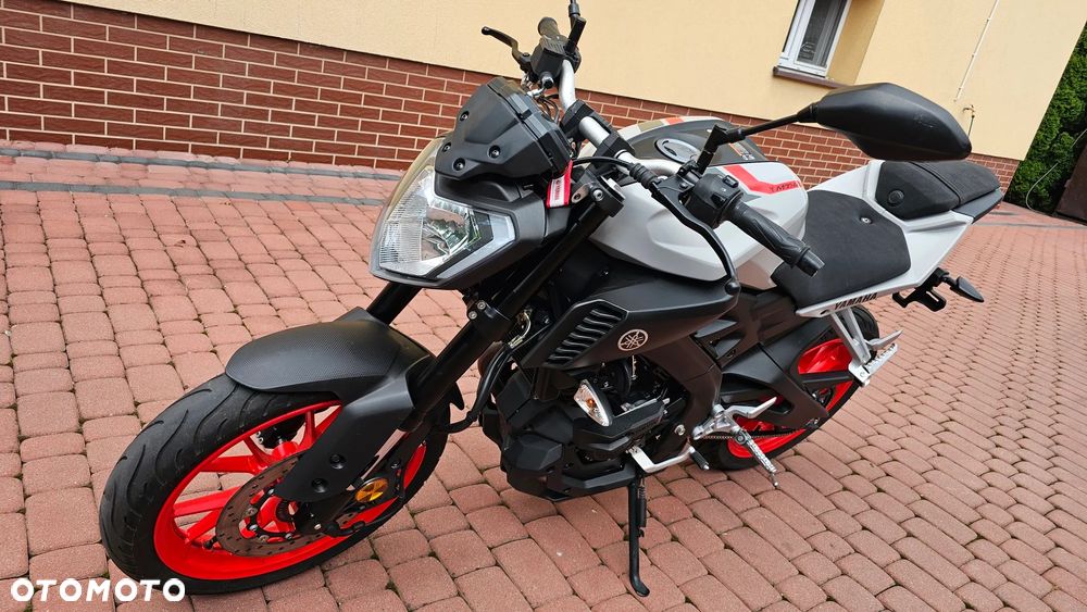 Yamaha MT - 11
