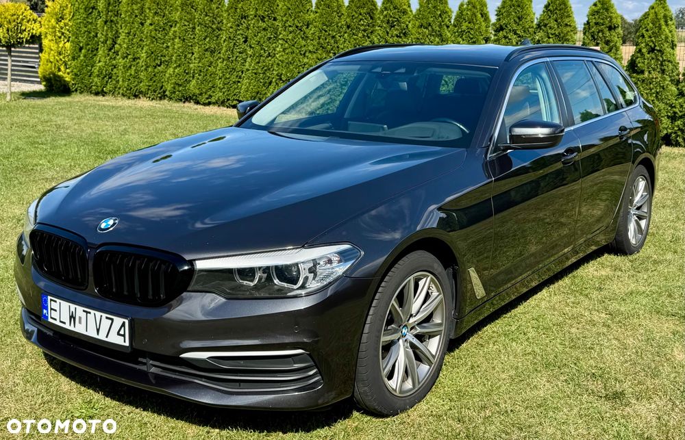 BMW Seria 5 520d Sport Line - 29