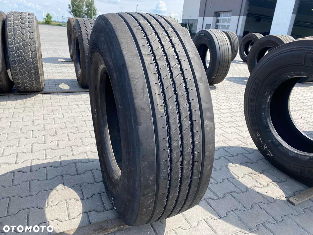 Opona 385/65R22.5 BRIDGESTONE R-STEER 001 PLUS Przód 11-12mm - 1