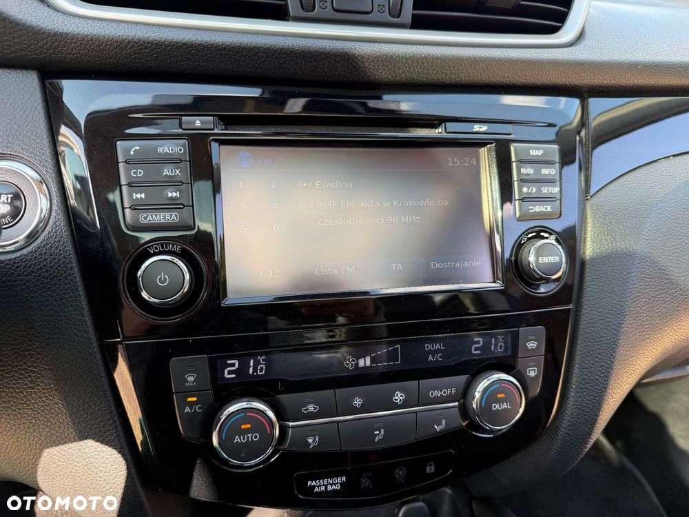 Nissan Qashqai 1.6 dCi DPF tekna - 24
