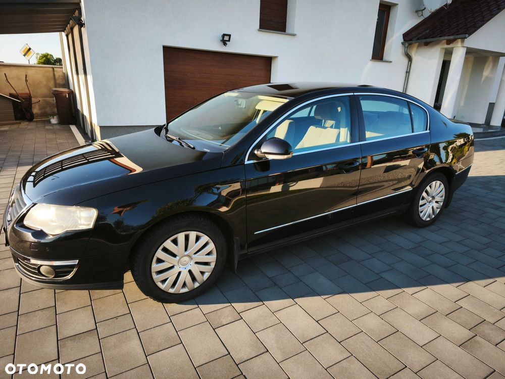 Volkswagen Passat - 3