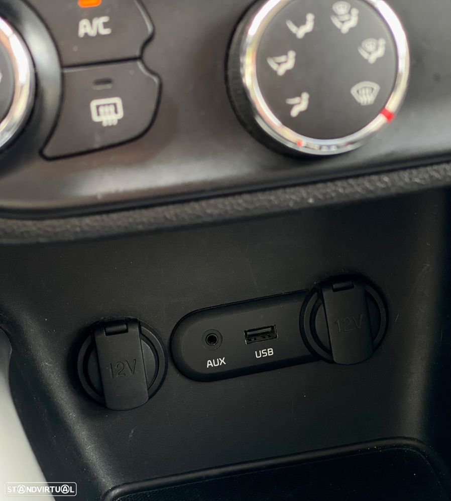 Kia Ceed SW 1.4 CRDi ECO - 21