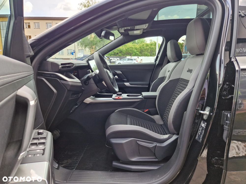 Jeep Compass 1.2 T3 mHEV First Edition FWD DCT - 9