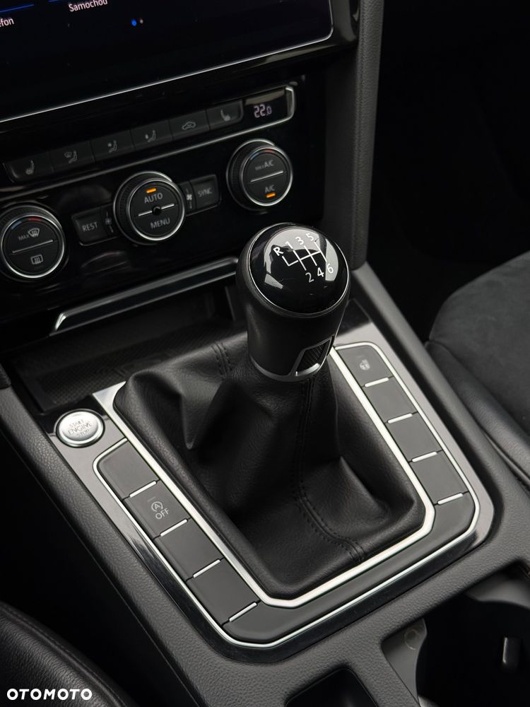 Volkswagen Arteon 2.0 TDI SCR Elegance - 25