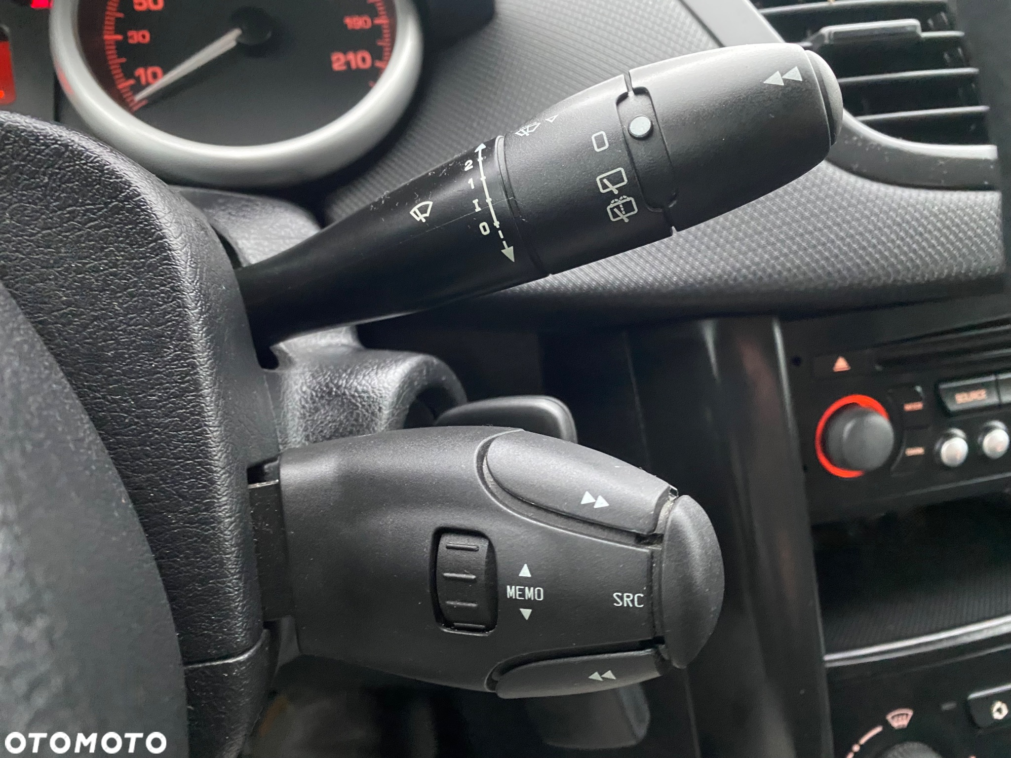 Peugeot 207 1.4 Trendy - 15