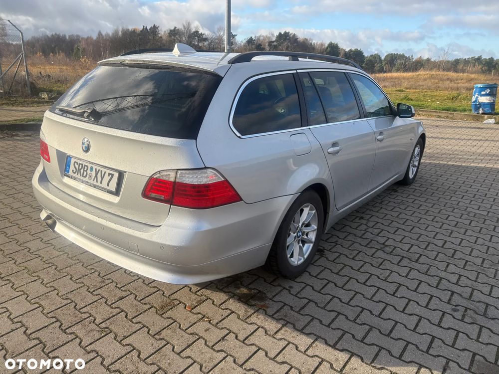 BMW Seria 5 520d Edition Exclusive - 10