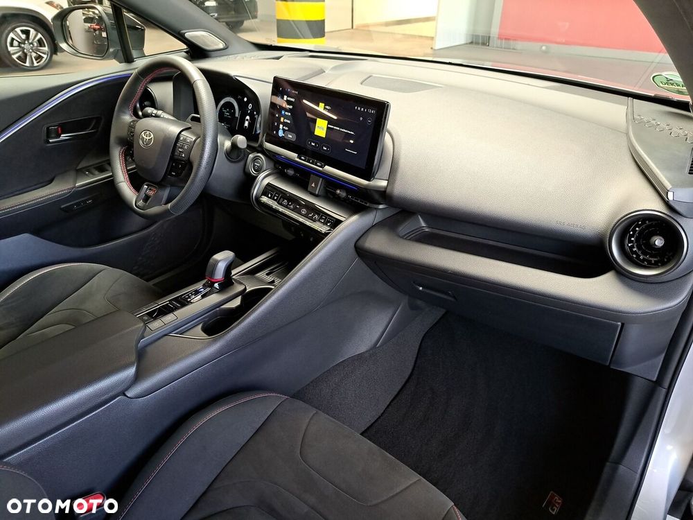 Toyota C-HR - 10