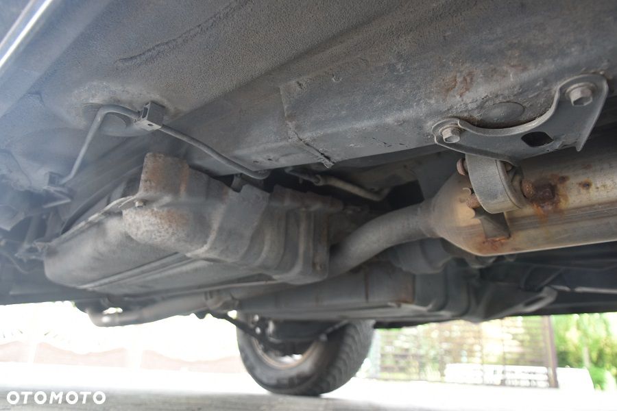 Toyota RAV4 - 16