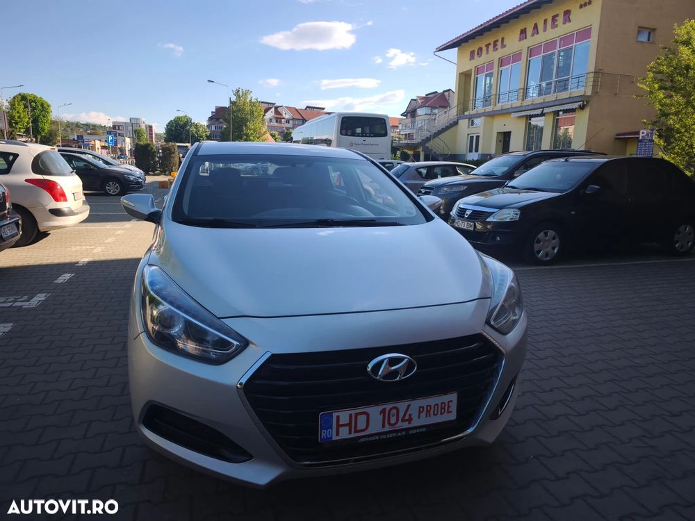 Hyundai i40 Kombi blue 1.7 CRDi Premium - 3