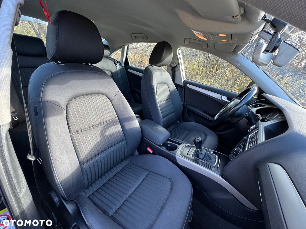 Audi A4 Limousine - 10