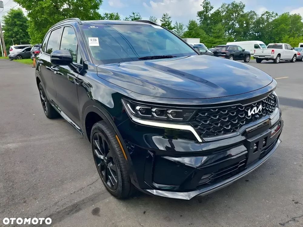 Kia Sorento - 4
