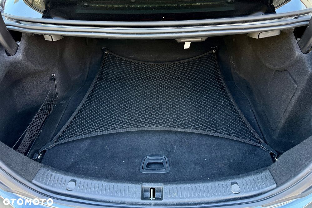 Mercedes-Benz Klasa E 220 d 4-Matic AMG - 30