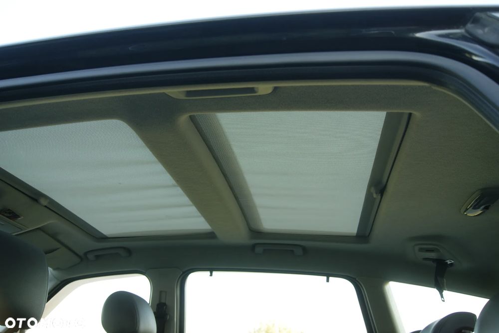 Ford S-Max 2.0 TDCi DPF Ambiente - 15