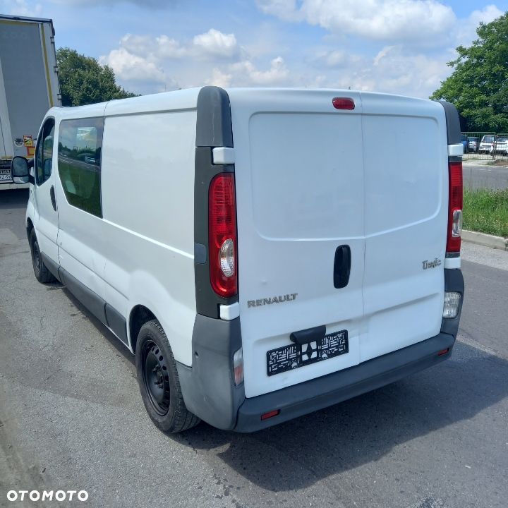 Renault TRAFIC - 11