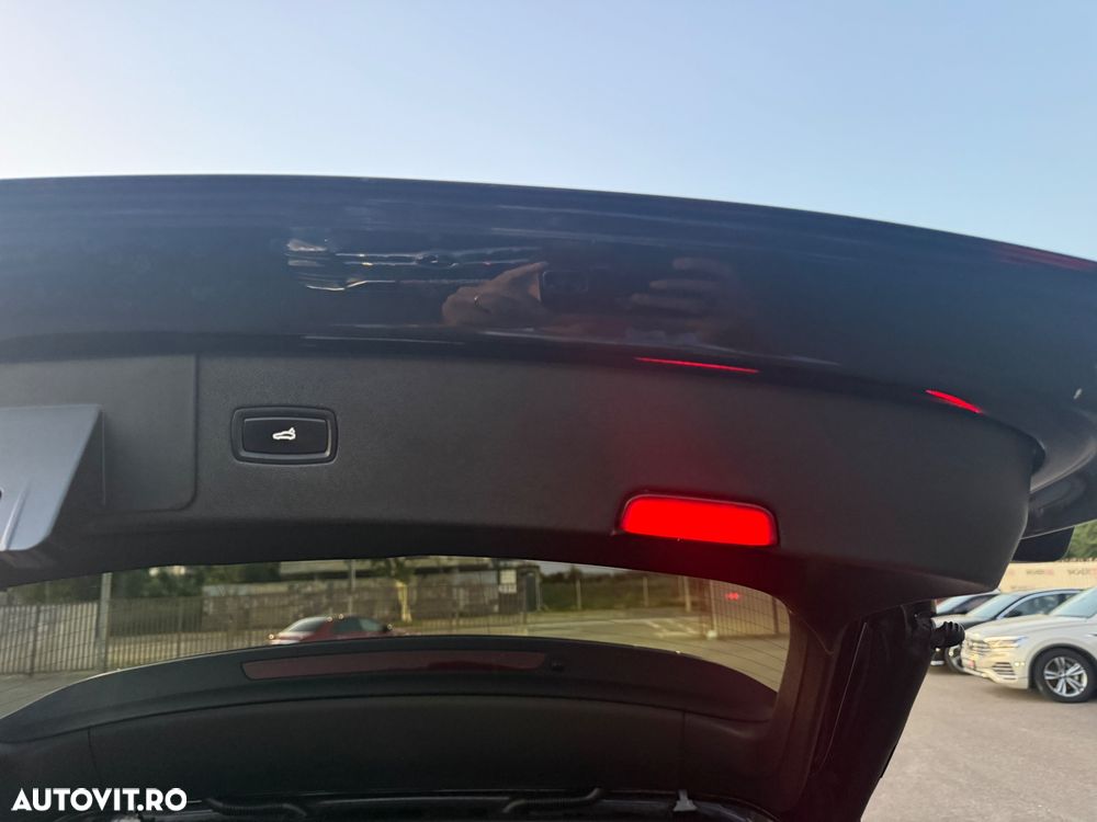 Porsche Cayenne - 26