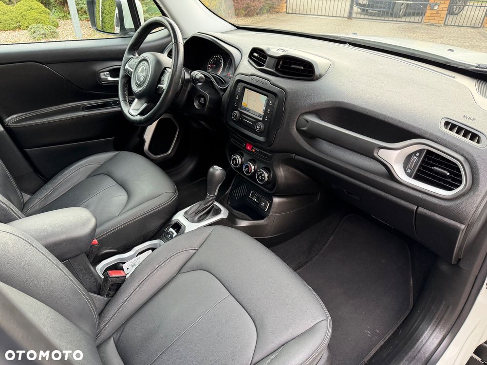 Jeep Renegade 1.4 MultiAir DSG Limited - 30