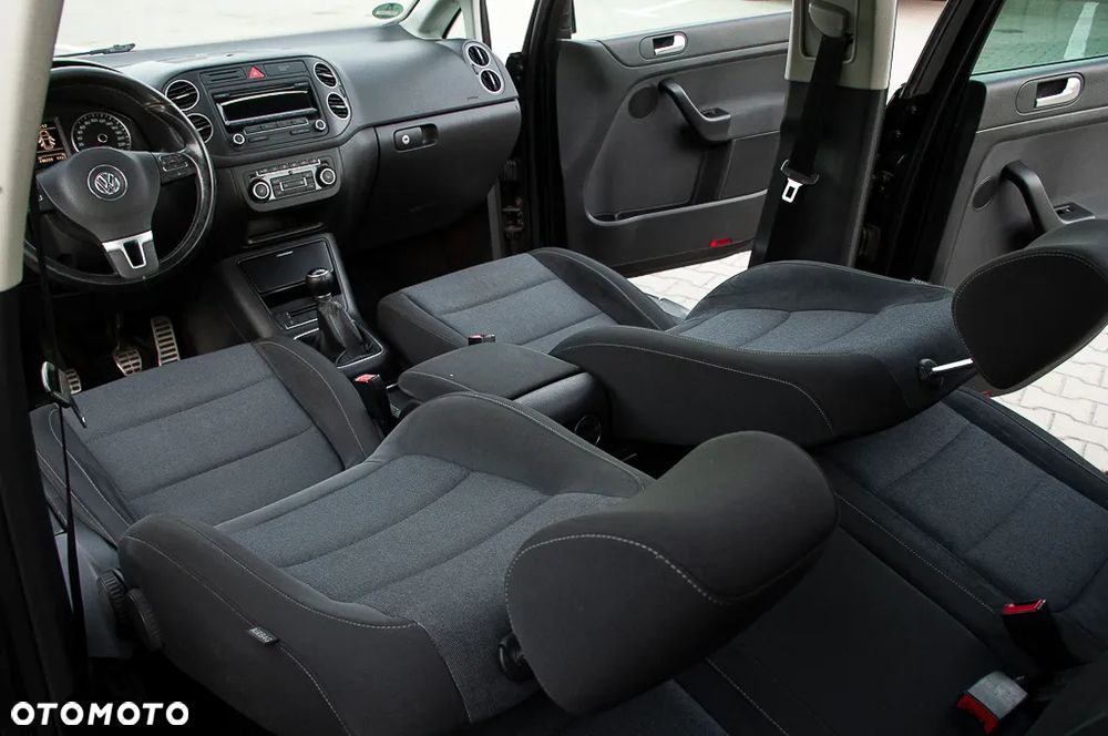 Volkswagen Golf Plus - 25