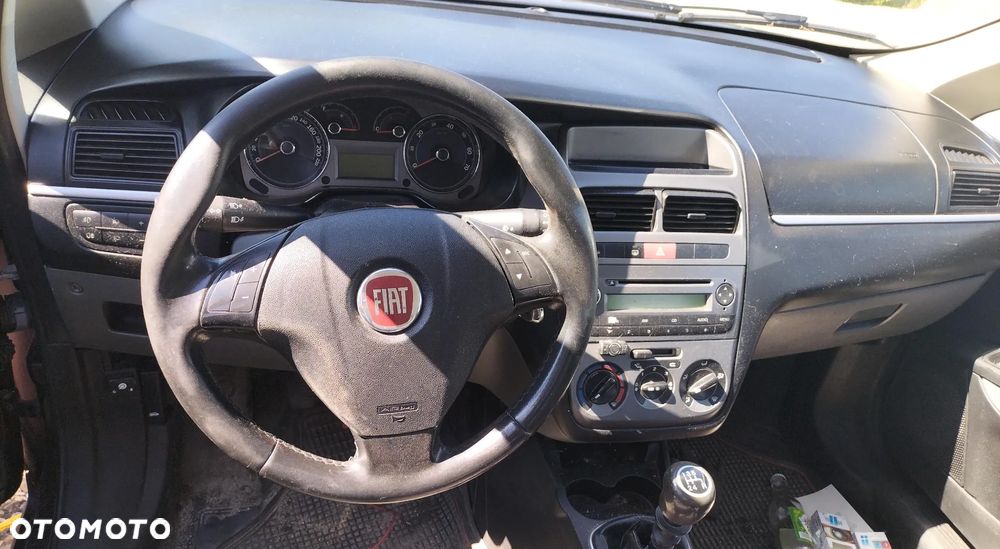 FIAT LINEA 1.4 8v 80KM 590/A KLAPA BAGAŻNIKA ZDERZAK DRZWI PRZÓD TYŁ MASKA BŁOTNIK LAMPA PAS PRZEDNI SZYBA LUSTERKO SILNIK SKRZYNIA CAŁY NA CZĘŚCI - 2