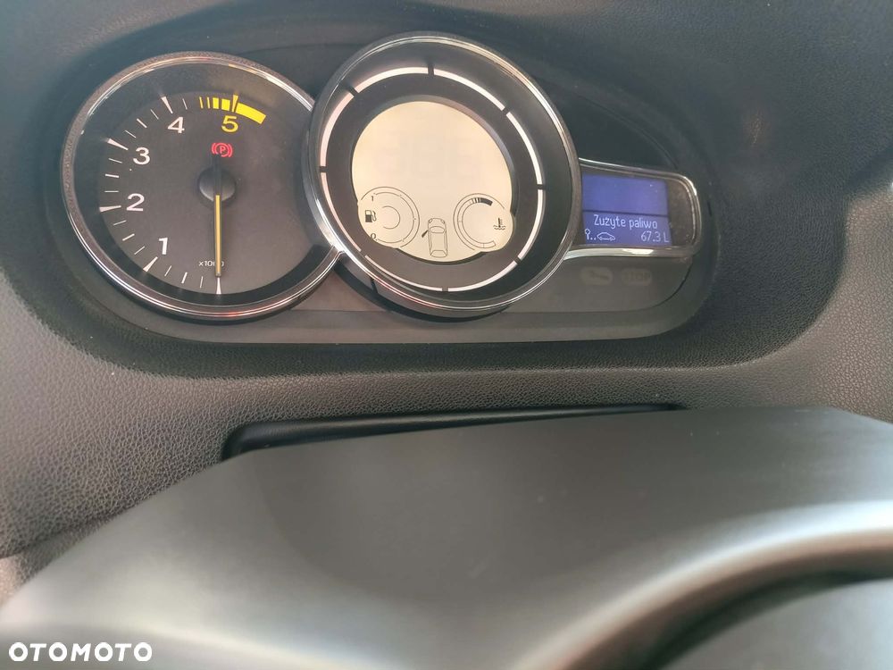 Renault Megane 1.9 dCi Exception - 13