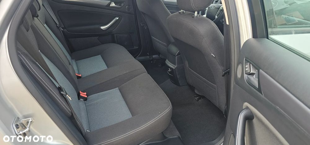 Ford Mondeo 1.6 TDCi Start-Stopp Trend - 14