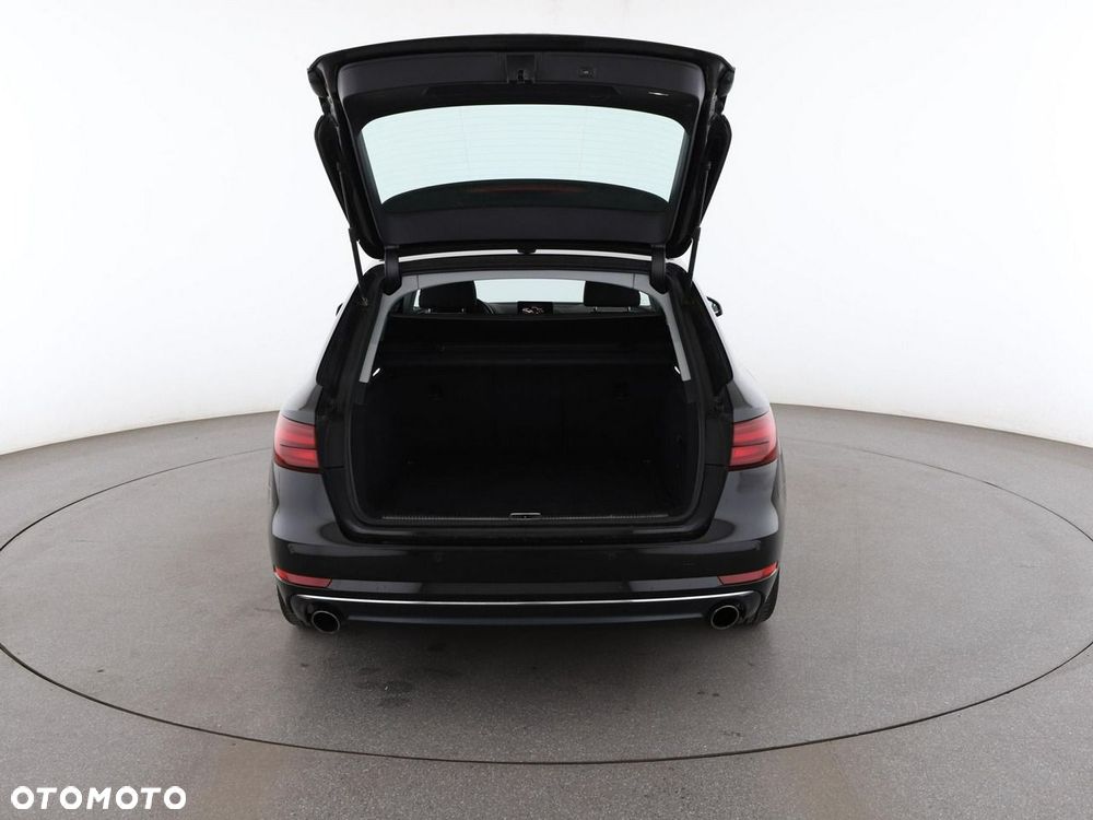 Audi A4 Avant 2.0 TFSI ultra S tronic design - 20