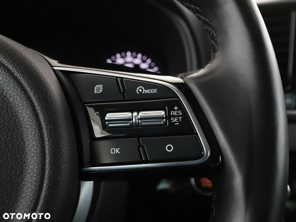 Kia Sportage 1.6 GDI 2WD DREAM-TEAM EDITION - 30