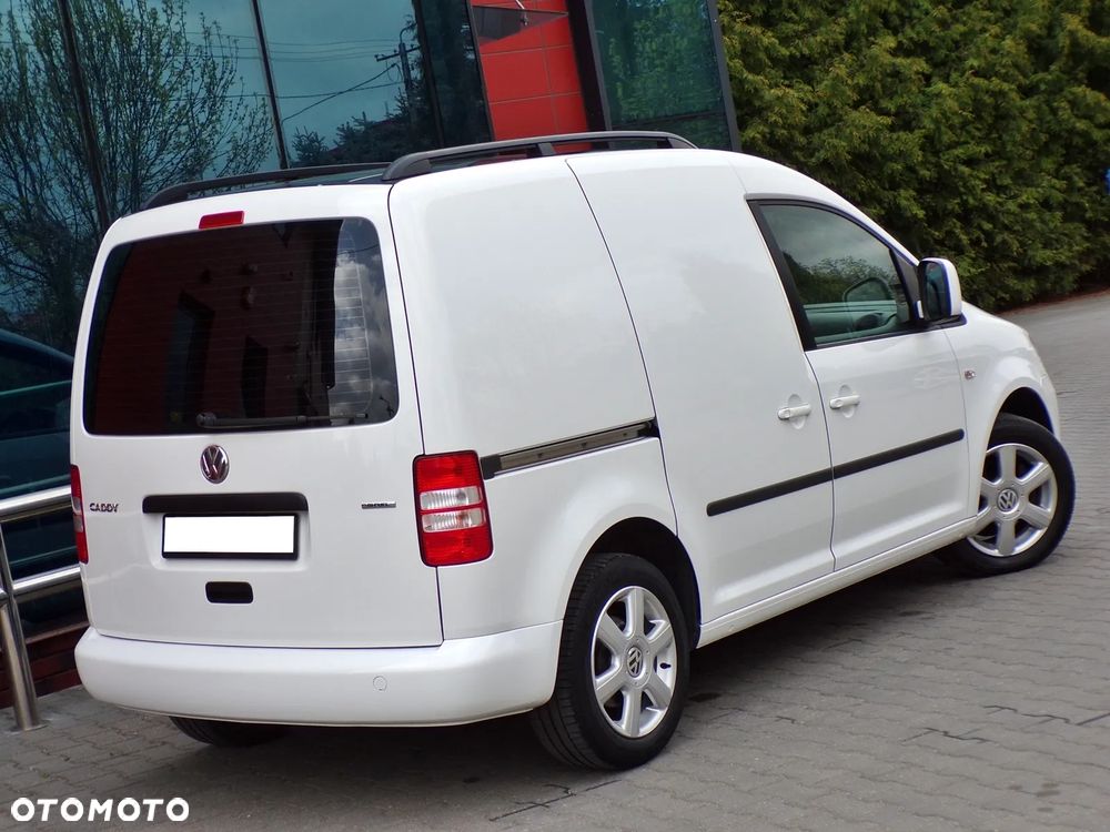 Volkswagen CADDY - 13
