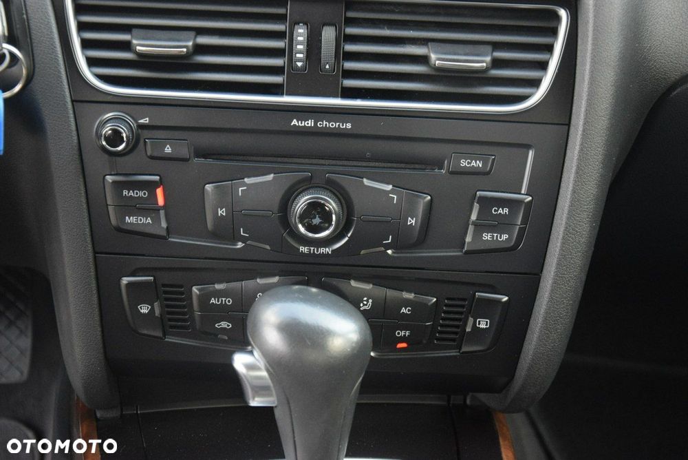 Audi A4 Limousine - 26