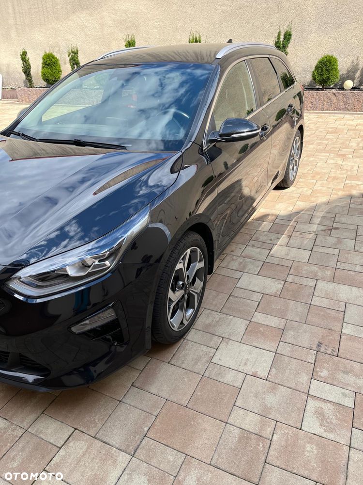 Kia Ceed - 5