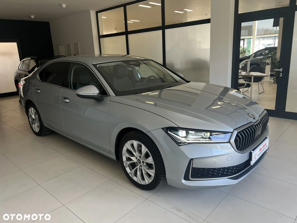 Skoda Superb 2.0 TDI SCR 4x4 Edition 130 DSG - 4