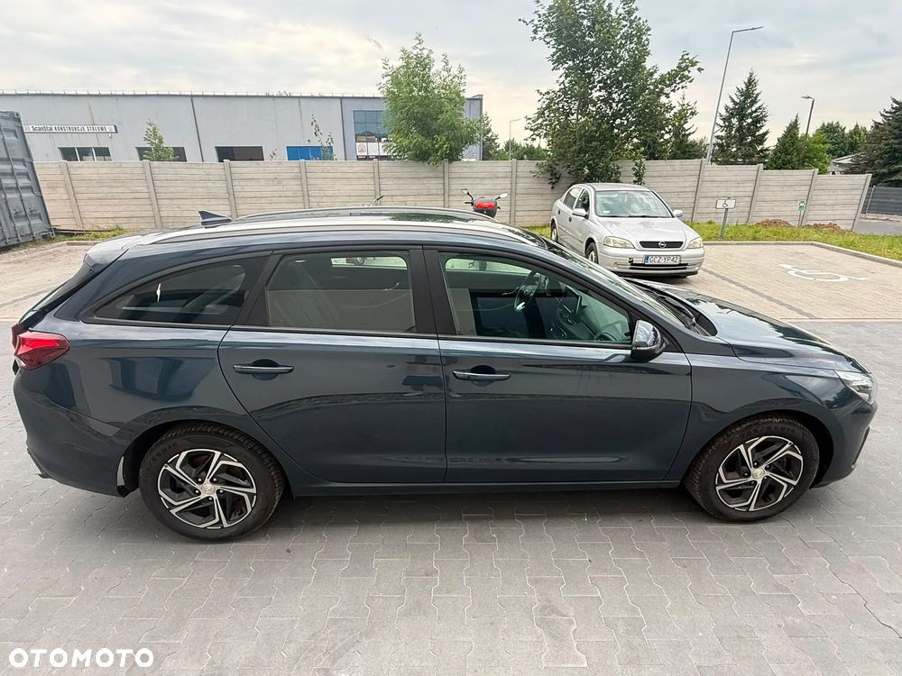 Hyundai i30 1.0 T-GDI Classic + DCT - 8