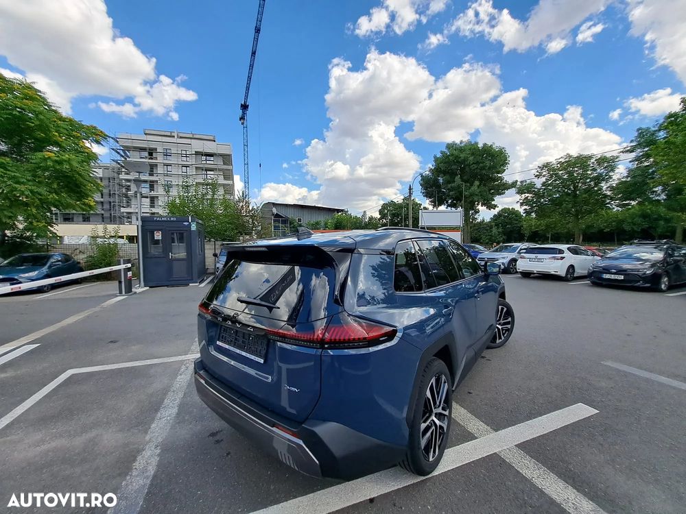 TOYOTA RAV4 2026 — imagine 6