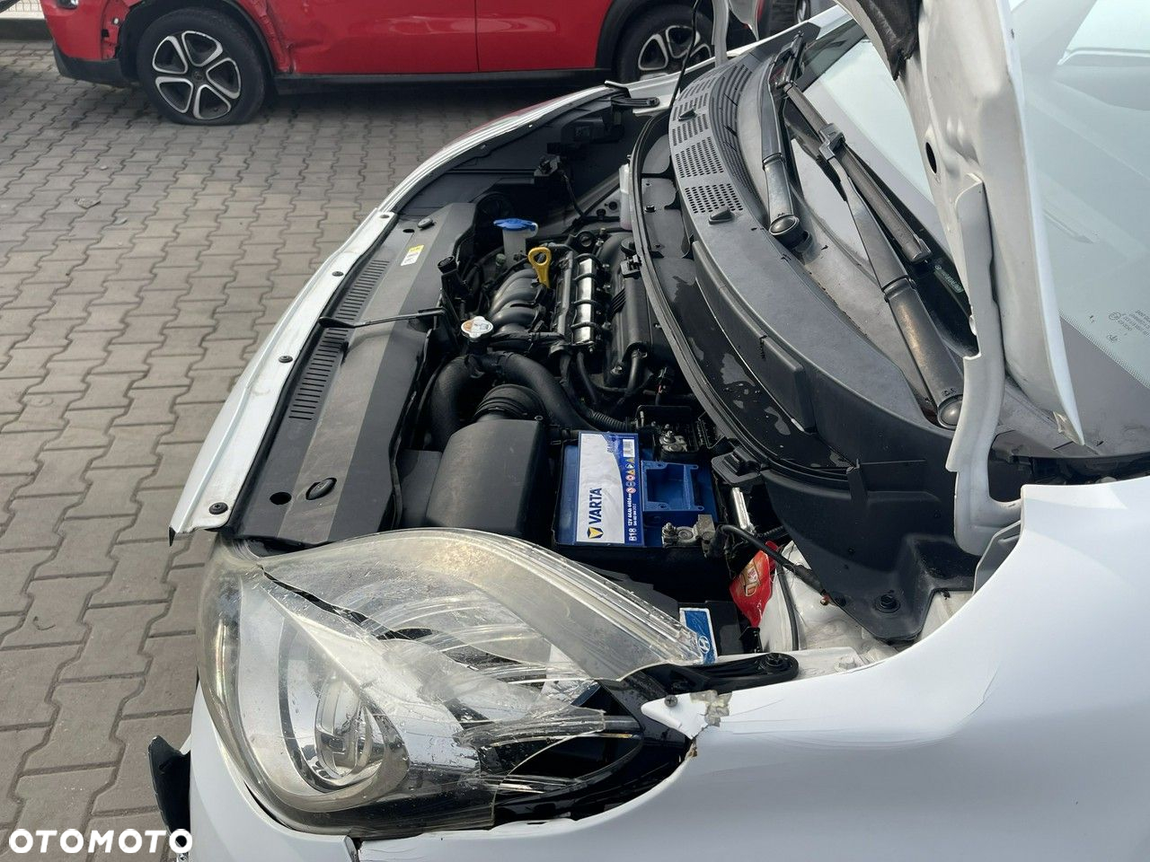 Hyundai ix20 1.6 BlueDrive Classic + - 13
