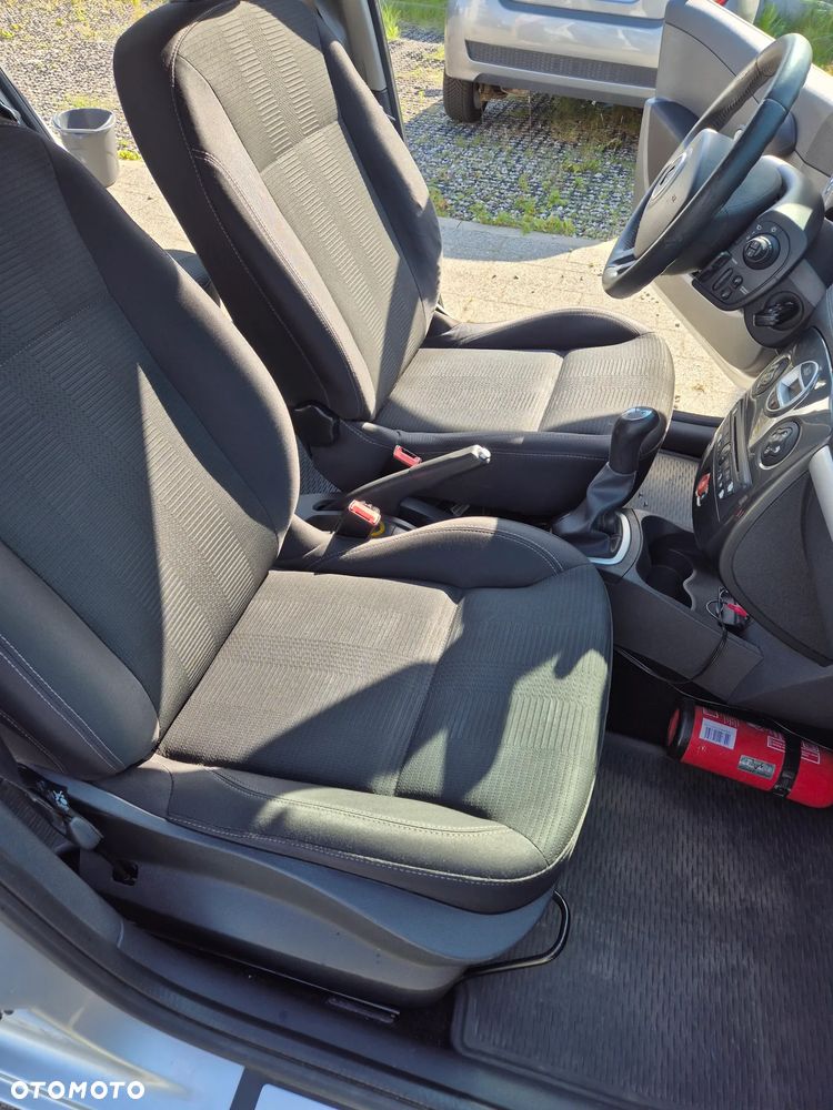 Renault Clio 1.2 16V Dwudziestka Euro5 - 11