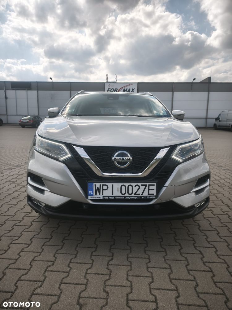 Nissan Qashqai 1.3 DIG-T N-Connecta - 1