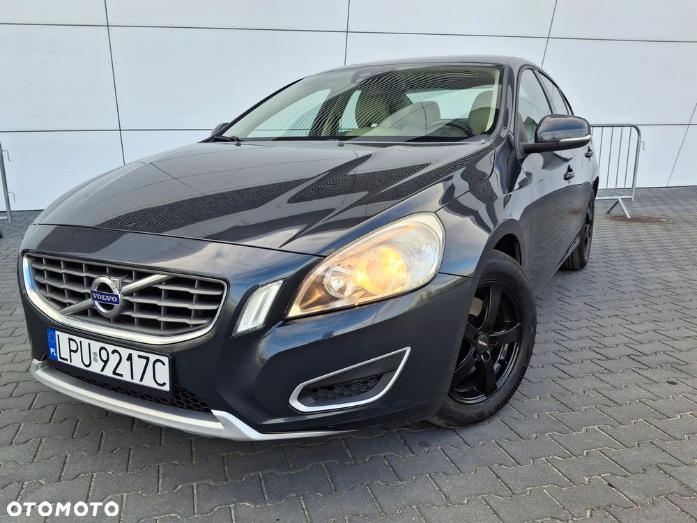 Volvo S60 D3 Geartronic Summum - 12