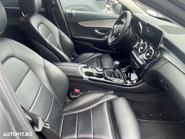 Mercedes-Benz C 200 d Avantgarde - 10